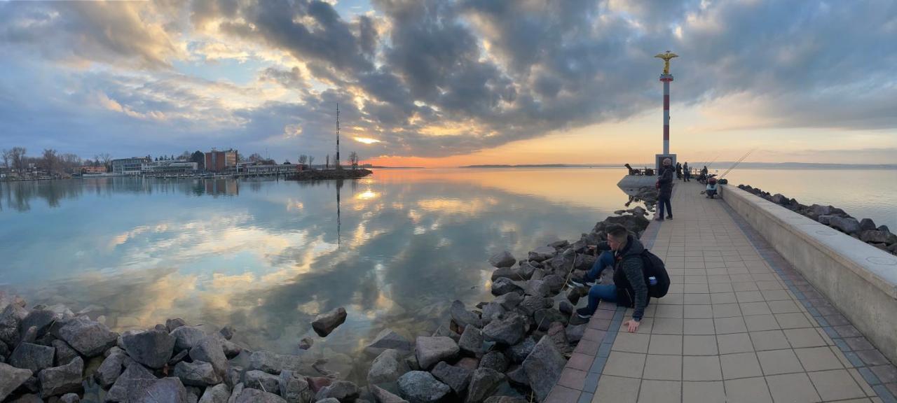 Dorina Wellness Apartman Siofok Bagian luar foto
