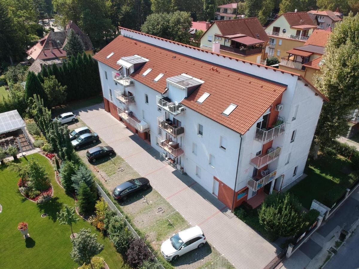 Dorina Wellness Apartman Siofok Bagian luar foto