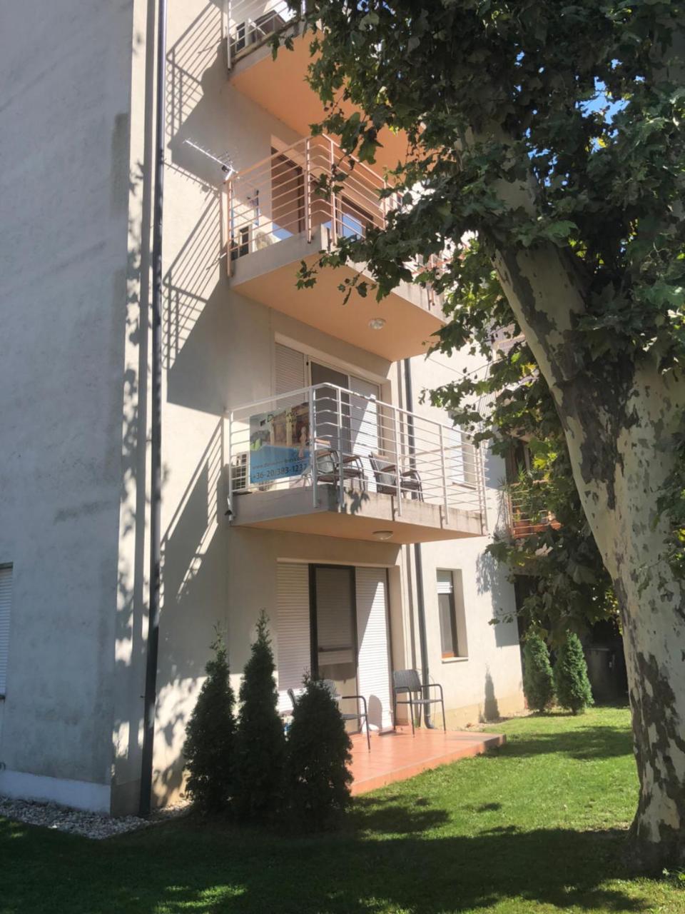 Dorina Wellness Apartman Siofok Bagian luar foto